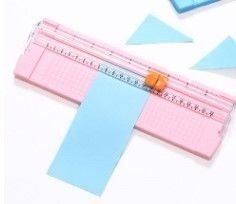Bàn cắt giấy mini khổ A5 tiện lợi cắt tối đa giấy 400gsm - Hồng