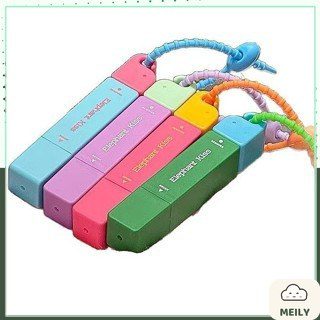 Bút tẩy vết bẩn quần áo ngay lập tức tặng móc treo túi tiện dụng