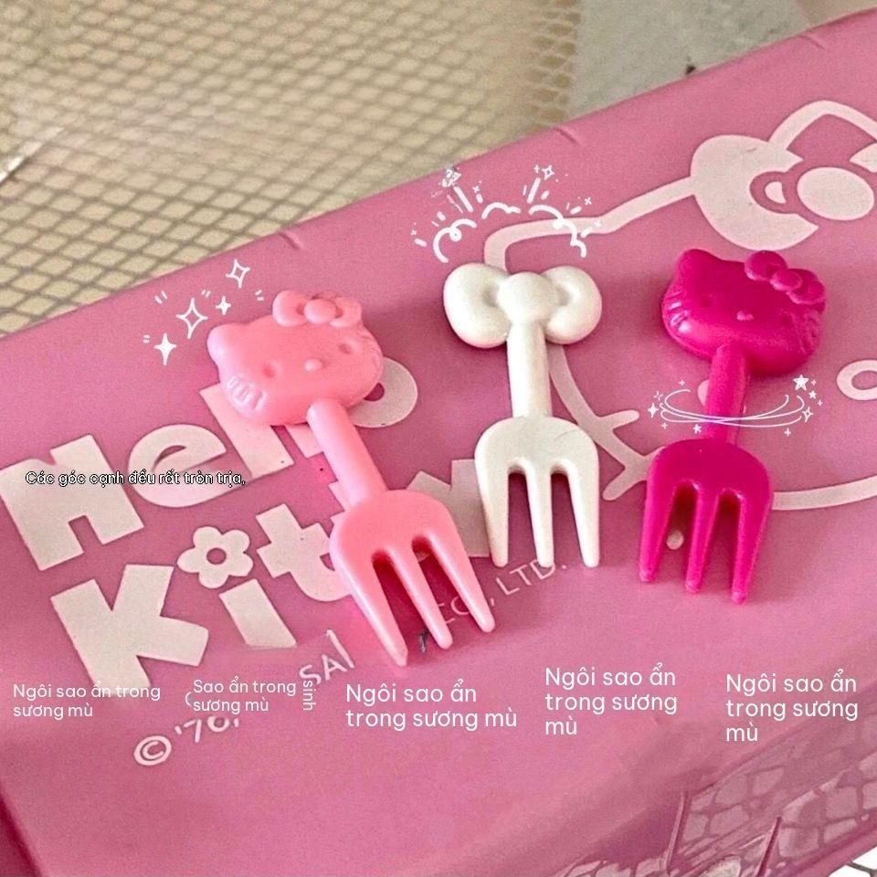 Dĩa Nhựa Ăn Hoa Quả HelloKT BL122