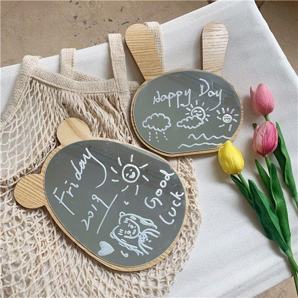 Gương gỗ trang điểm để bàn hình tai mèo kèm đế - Gấu panda
