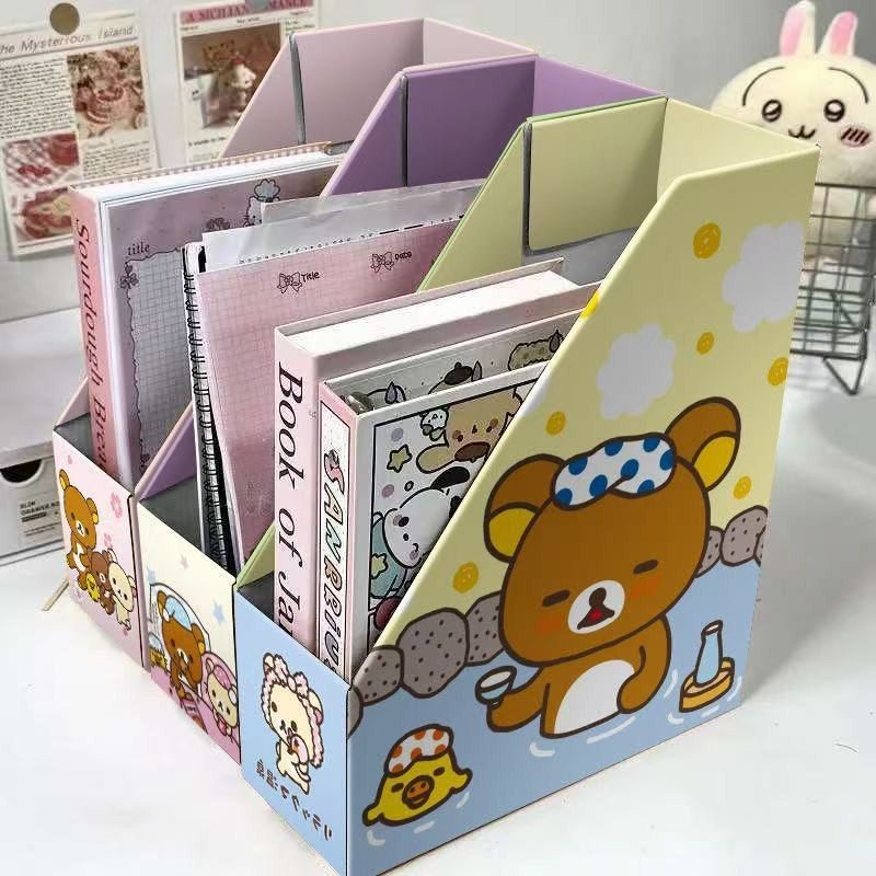 Kệ giấy gấp đựng sách có nhãn tên tài liệu Rilakkuma K170