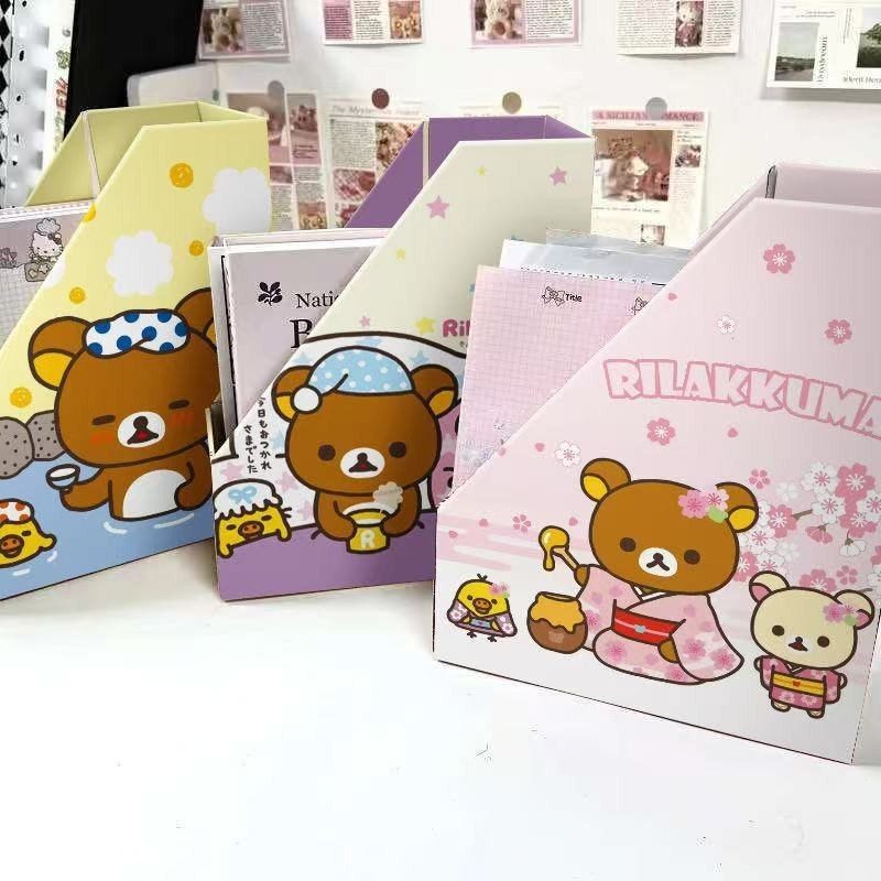 Kệ giấy gấp đựng sách có nhãn tên tài liệu Rilakkuma K170