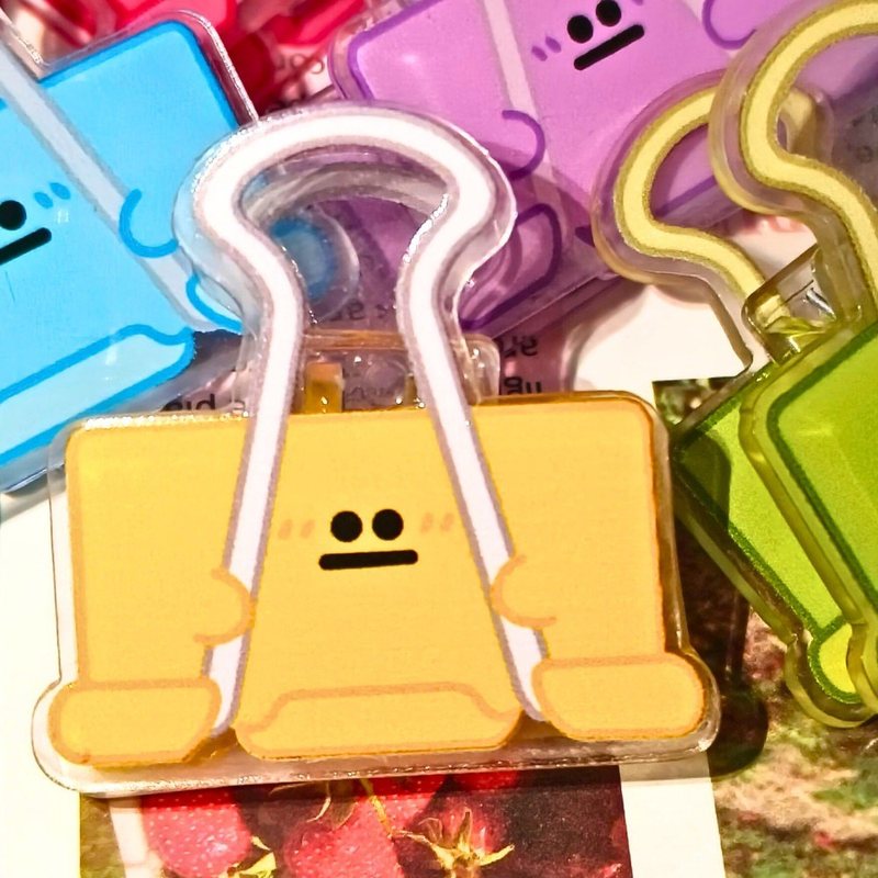 Kẹp giấy trang trí K201 - mắt nhỏ - vàng