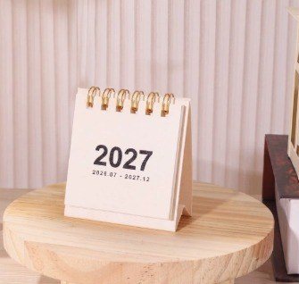 Lịch 2027 màu đẹp mắt dễ thương để bàn ghi chú - trắng