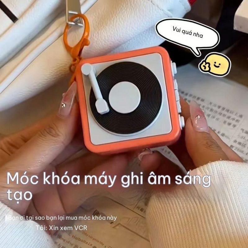 Móc khóa đầu đĩa than vintage phong cách retro treo balo
