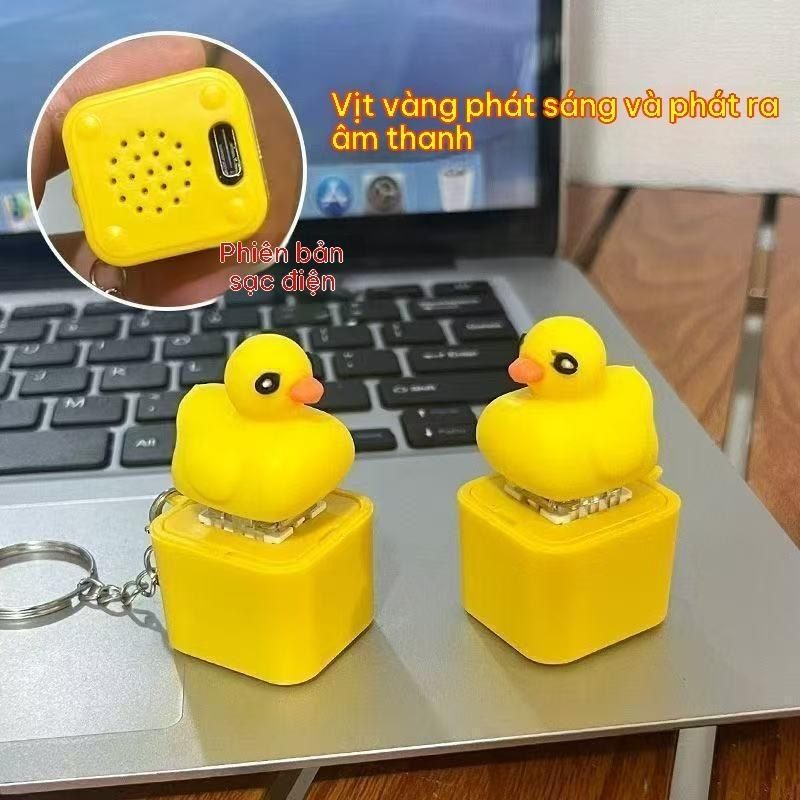 Móc Khóa Đồ Chơi Giảm Áp Lực Có Đèn Và Nhạc Treo Túi Xách BL118