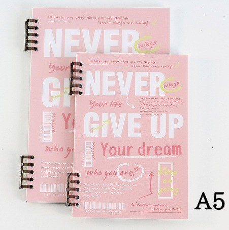 Sổ còng 2 đầu B5 120 trang kẻ nét đứt bìa Never give up S24 - Sổ còng 2 đầu A5 bìa trong suốt Never give up S24 - Hồng Never