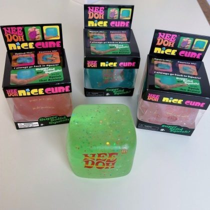 Squishy Khối Đá Kim Tuyến BL228