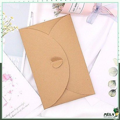 Thiệp giấy Vintage trắng cài hoa khô