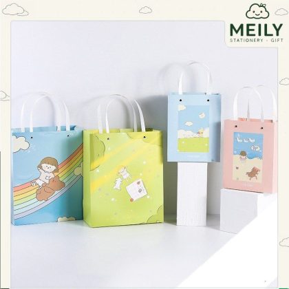 Túi giấy dễ thương hình cô gái hoạt hình - Túi đựng quà cute tặng sinh nhật