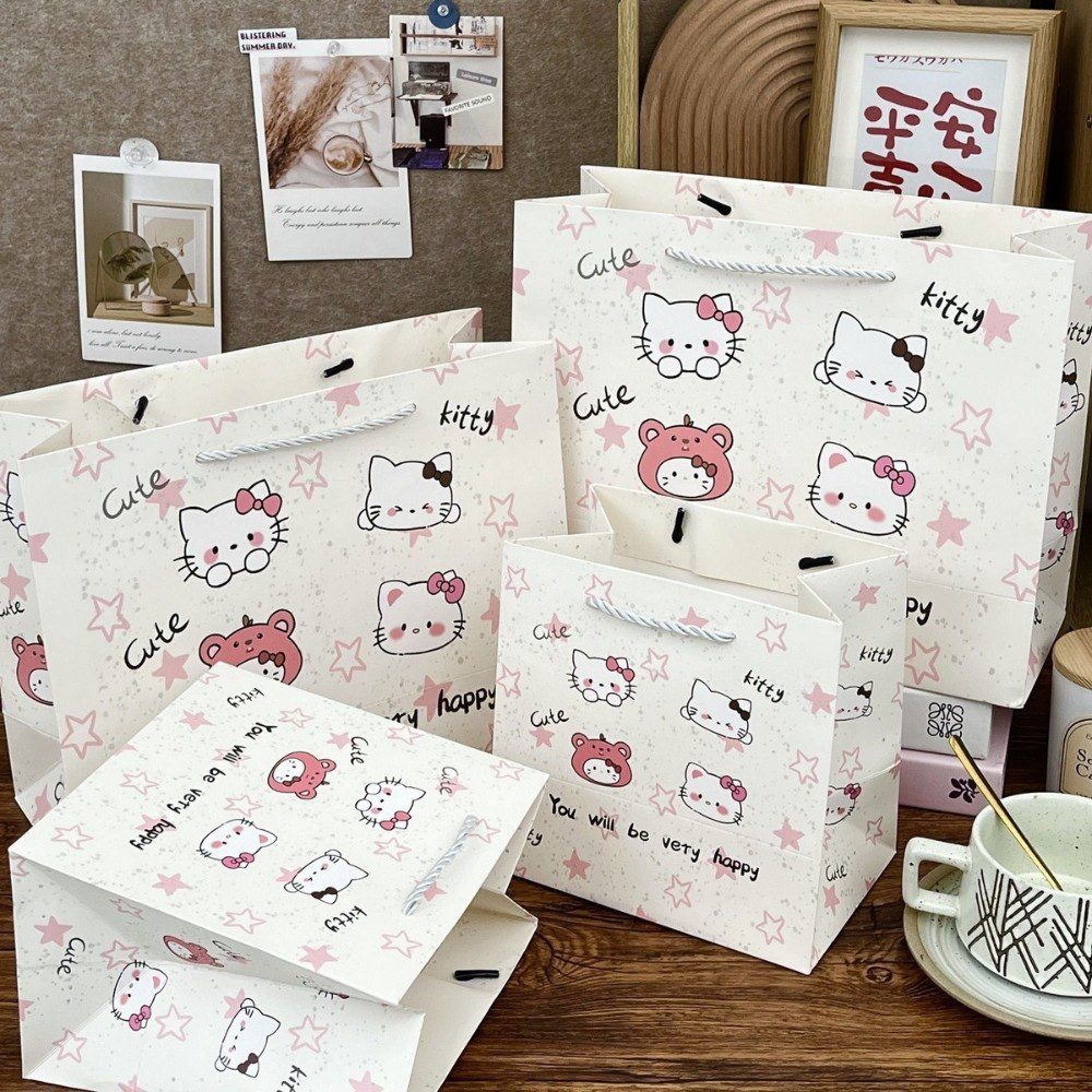 Túi Giấy Quai Lụa Xoắn Dày Dặn hoạt hình KT TU79