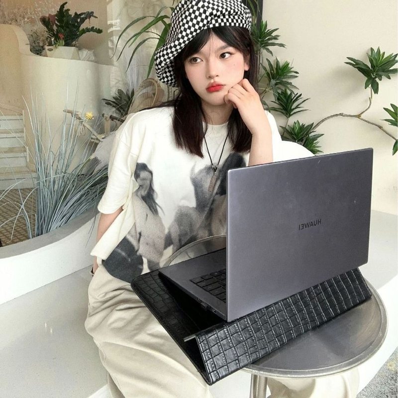 Túi Laptop Cổ Điển BL135 - 13.3寸