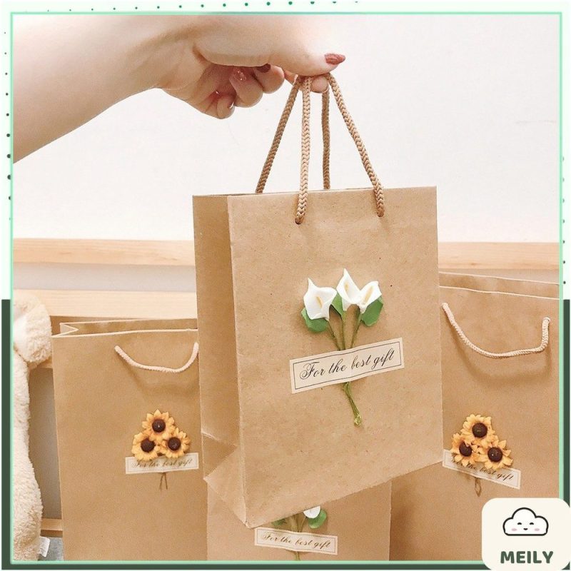 Túi quà giấy kraft Vintage đựng quà tặng gắn hoa khô T01